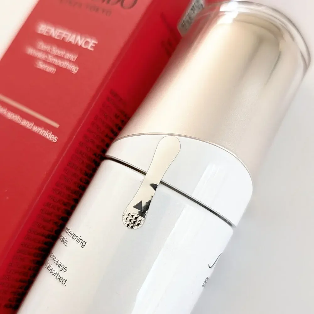 Shiseido Benefiance Dark Spot and Wrinkle Smoothing Serum 1 oz (full size)